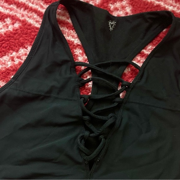 Betsy Johnson Racerback Sports Bra - Picture 2 of 6